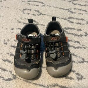 Keen shoes